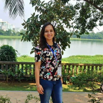 dr-isha-ahluwahlia